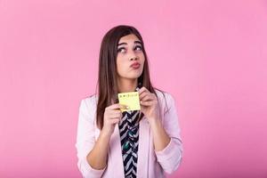 Jeune femme d'affaires avec à faire liste gluant Remarques , à faire liste personnel organisateur la gestion rappel tâche concept photo