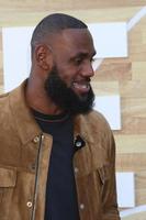 los angeles juin 1 lebron James à le bousculer première à le village théâtre sur juin 1 2022 dans bois de l'ouest Californie photo