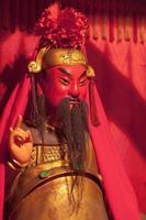 statue de guan yu photo