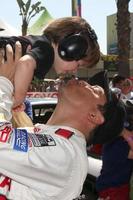 carlos mencia fils lucas pablo mencia à le Toyota procélébrité course journée sur avril 18 2009 à le longue plage grandiose prix cours dans longue plage californie2009 photo