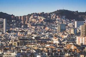 Vue du paysage urbain des bâtiments de barcelone photo