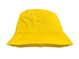 Chapeau de seau jaune isolé sur fond blanc photo