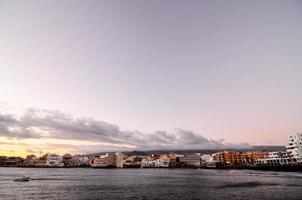 coucher de soleil sur la mer photo