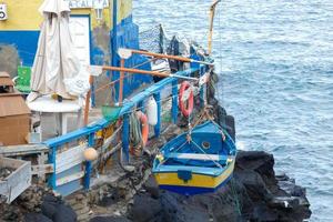 petit local pêche bateaux photo