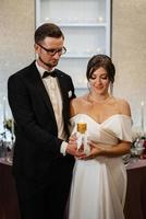 transfert de mariage Feu avec le Aidez-moi de bougies de les mères photo