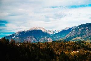 montagnes des alpes en slovénie photo