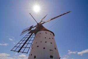 Moulin à vent dans Espagne photo