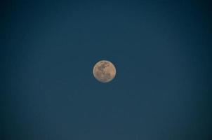 lune dans le ciel photo