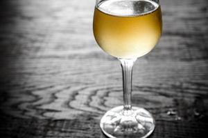 verre de vin blanc photo