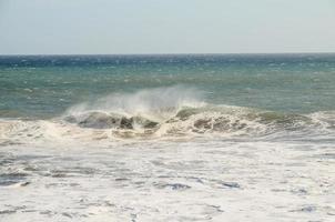 vagues dans le océan photo