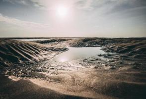 scénique site vue de barreurs bazar, situé dans Bangladesh. lequel est le le plus long plage dans le monde. photo