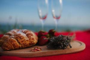 mariage anneaux mensonge sur le mer Roche photo