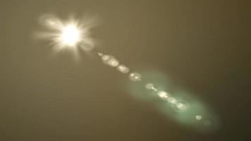 lentille éclater Soleil dans lumière fuite Contexte photo