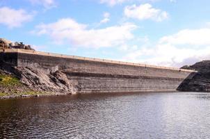 barrage sur le rivière photo