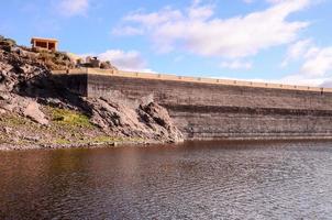 barrage sur le rivière photo