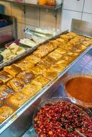 Tofu puant dans la vieille rue de Jiufen photo