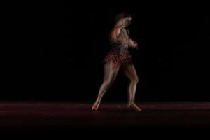 le mouvement abstrait de la danse photo