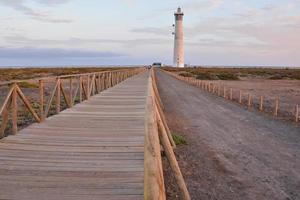 chemin à le phare photo