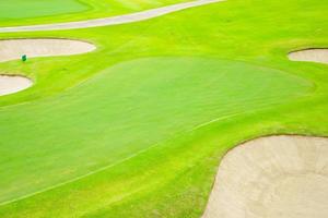 vue de dessus d'un terrain de golf photo