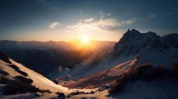 le coucher du soleil dans le montagnes. lever du soleil dans le montagnes. magnifique hiver paysage, montagne paysage à le coucher du soleil. panoramique vue de le montagnes photo