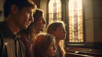Jeune spirituel famille à église avec magnifique coloré verre les fenêtres - généraliste ai. photo