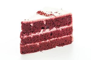 Gâteau de velours rouge isolé sur fond blanc photo