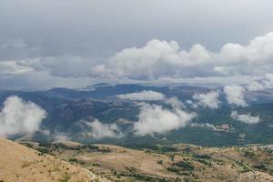 paysage de montagne pittoresque photo