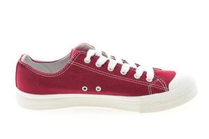 chaussure rouge sur fond blanc