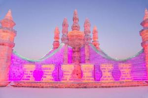 harbin international la glace et neige sculpture Festival est un annuel hiver Festival dans Harbin, Chine. il est le monde le plus grand la glace et neige festival. photo