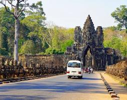 entrée à angkor thom dans Cambodge photo