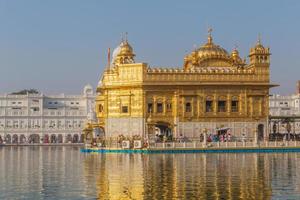 le d'or temple dans Amritsar, Inde photo