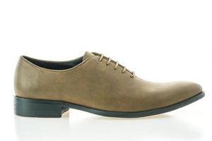 belle élégance et chaussures de luxe en cuir marron pour hommes photo