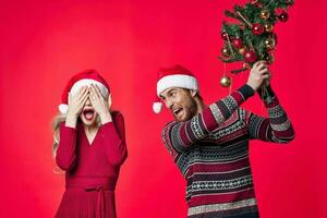 de bonne humeur Jeune couple Noël vacances rouge Contexte décoration photo