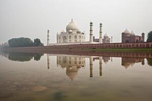 le historique taj mahal dans Agra dans Inde génératif ai photo