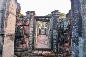 ancien bouddhiste temple dans Asie photo