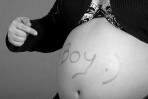 ventre d'une femme enceinte photo