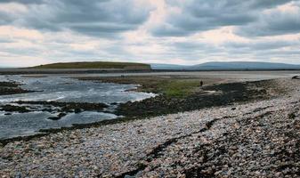 spectaculaire côtier paysage paysage de sauvage atlantique façon à fil d'argent plage dans Galway, Irlande photo