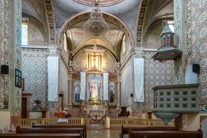 intérieur de le église de minéral de pozos dans guanajuato Mexique photo