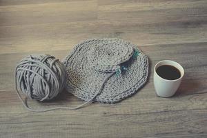 gris Fait main cordon de coton nappes sur crochet crochet photo