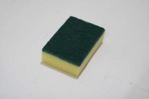 photo de Jaune et vert savon pour nettoyage vaisselle