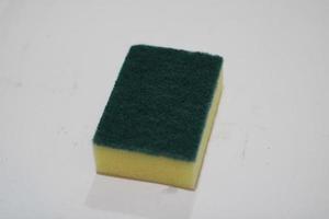 photo de Jaune et vert savon pour nettoyage vaisselle