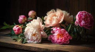 romantique bouquet de pivoines dans le intérieur. photo