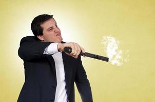 homme avec arme à feu photo