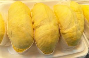 délicieuse viande de fruit de durian photo