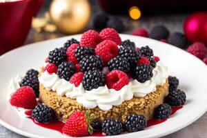 Noël gâteau avec fouetté crème et Frais baies sur une en bois tableau. délicieux pudding avec framboise sauce. génératif ai photo