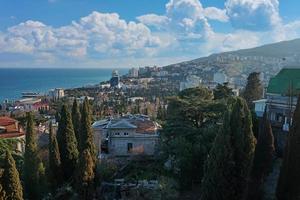 yalta, la crimée. paysage urbain photo