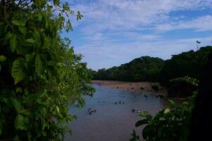 balekambang plage paysage dans malang, Indonésie photo