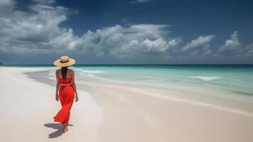 luxe plage vacances élégant touristique femme en marchant relaxant dans rouge tenue de plage et chapeau de soleil sur blanc le sable Caraïbes plage avec retour voir. Dame touristique sur vacances vacances station balnéaire, génératif ai photo