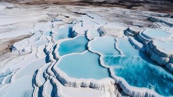 aéroporté battre voir Pamukkale dinde travertin piscines, la nature yards avec bleu l'eau. Créatif Ressource, ai généré photo