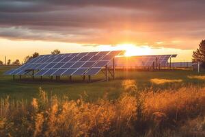 solaire panneaux dans une champ dans coucher de soleil, ai généré photo
